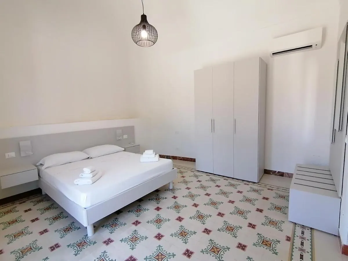 Le Case In Piazza ***** Apartment Favignana